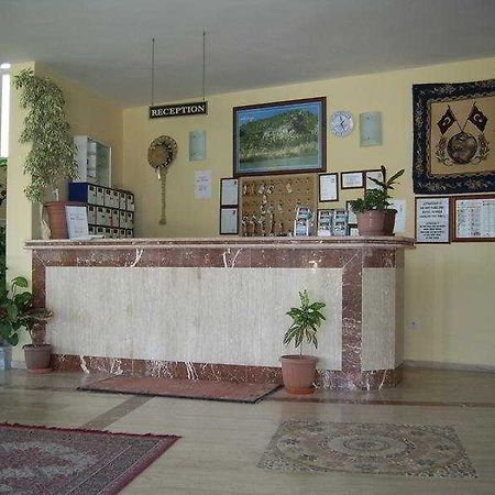 Junior Ozalp Hotell Dalyan Exteriör bild
